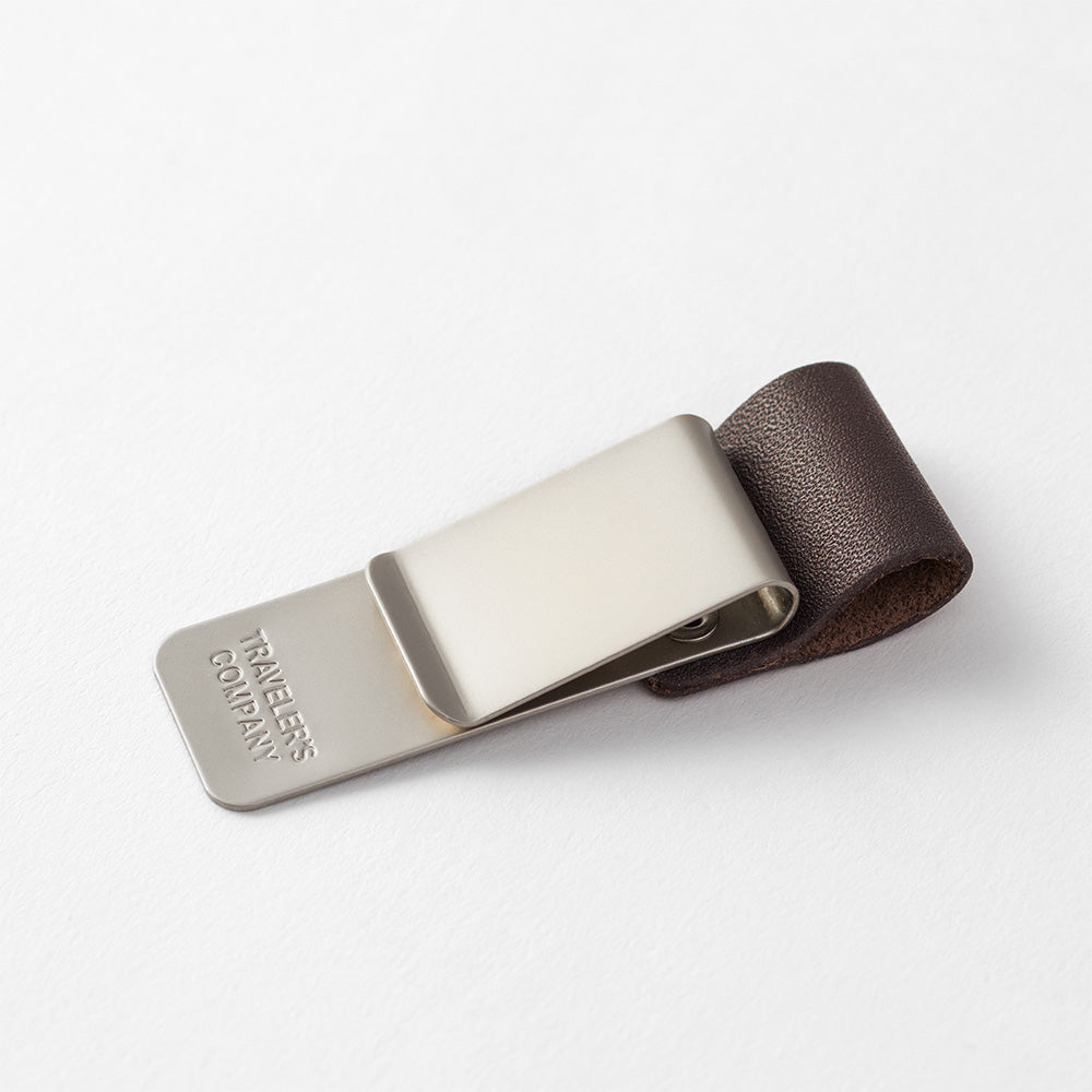 TRAVELER'S notebook Penholder <M> Brown 016