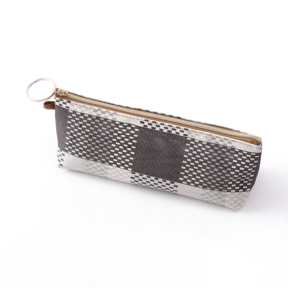 Mesh Graphics Pen case Check Black