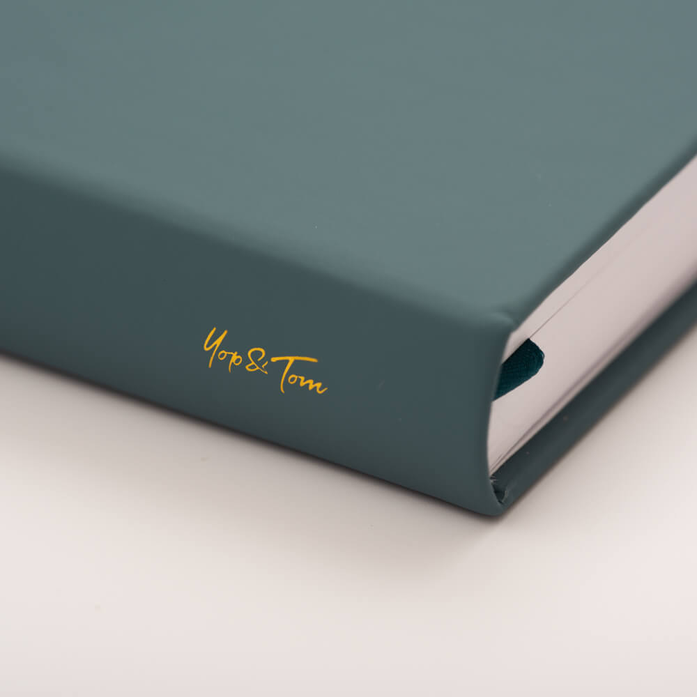 Yop & Tom A5 DOT GRID JOURNAL - HUMMINGBIRD - DEEP OCEAN