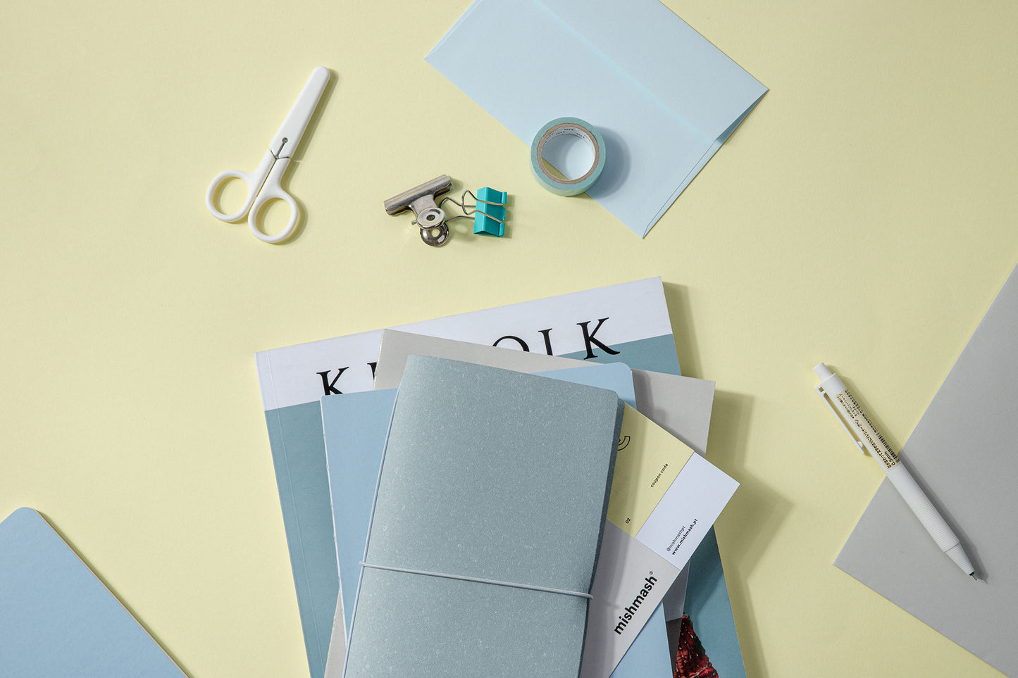 Log Cover Sky Grey Leather Cover