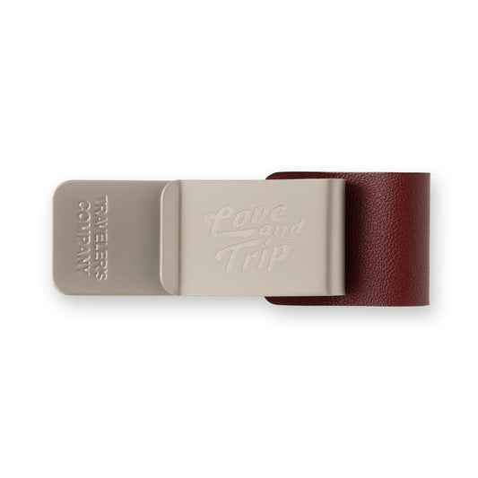 TRAVELER’S notebook Pen Holder LOVE AND TRIP Red