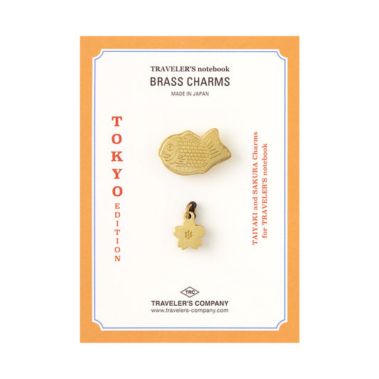 TRAVELER’S notebook BRASS CHARM TOKYO