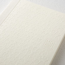 Load image into Gallery viewer, [LIMITED EDITION] MD Notebook(A6) Blank 15th Lindsay Arakawa
