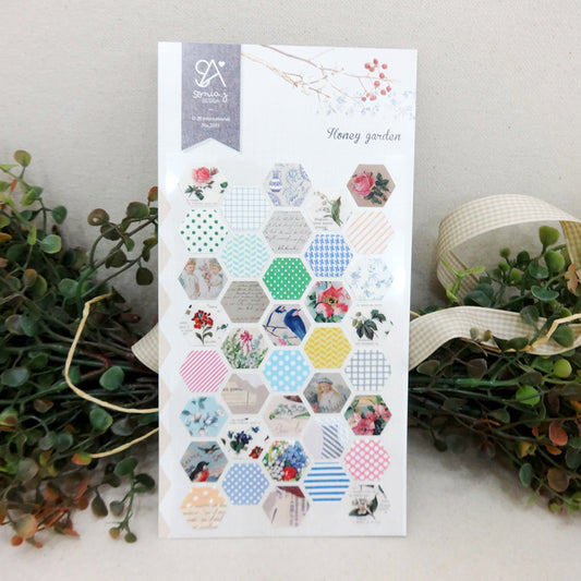 Sonia Project no 2033 - Honey Garden