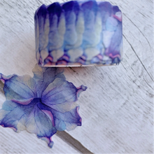 Load image into Gallery viewer, Violet Valentine Washi Flower Petal
