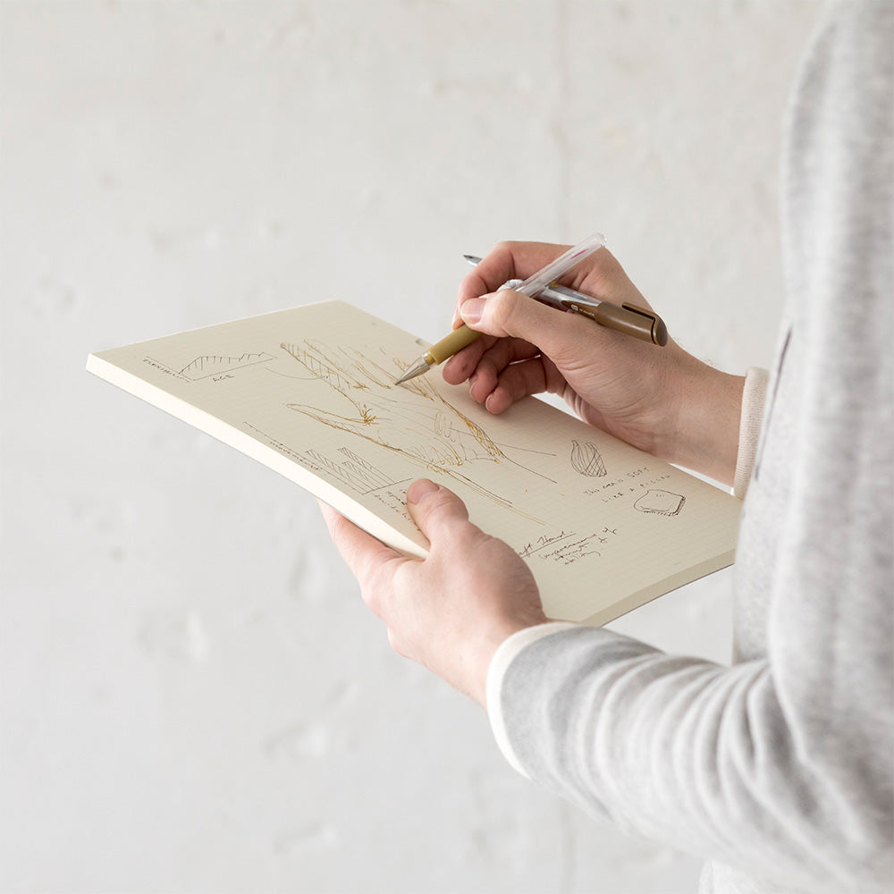 MD Paper Pad <A4> Gridded English Caption