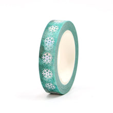 Load image into Gallery viewer, Silver Foiled Snowflake Green Washi Tape Sample
