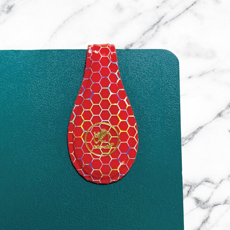 Holo Hex- Cinnabar Large OliClip